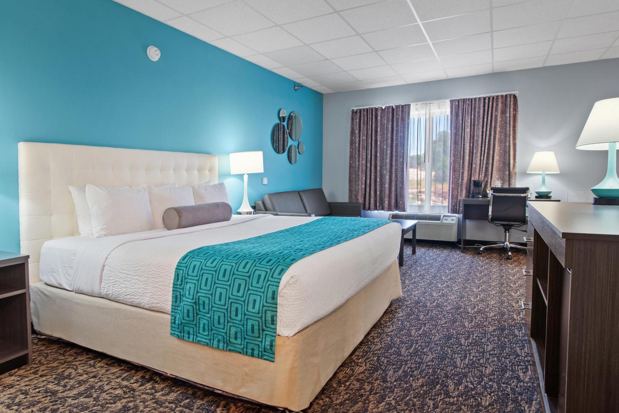Hotel Elevation & Suites, Trademark Collection By Wyndham