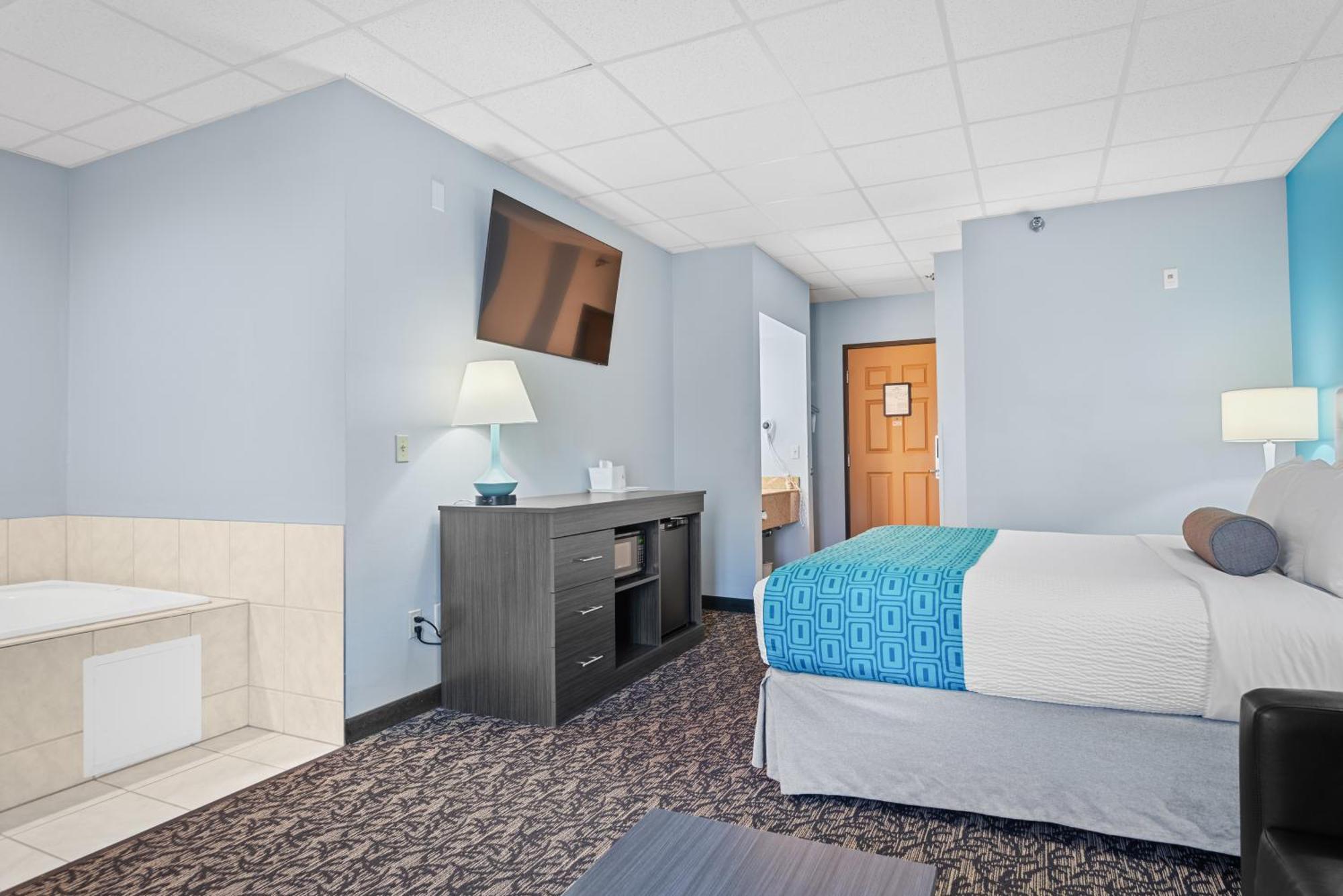 Hotel Elevation & Suites, Trademark Collection By Wyndham